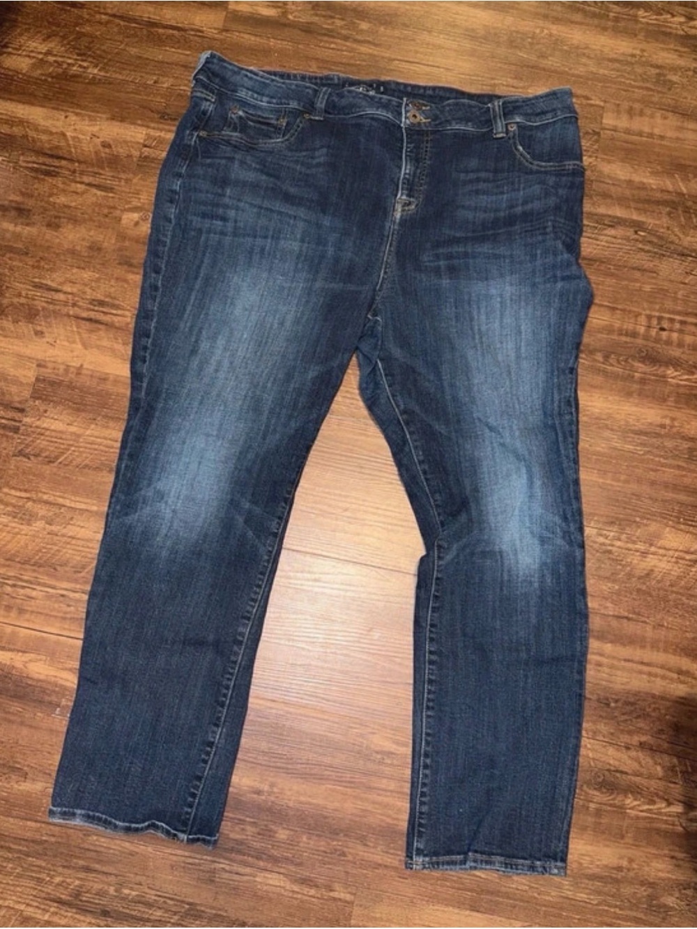 Lucky Brand Emma Straight Leg Jeans in Dark Blue Wash